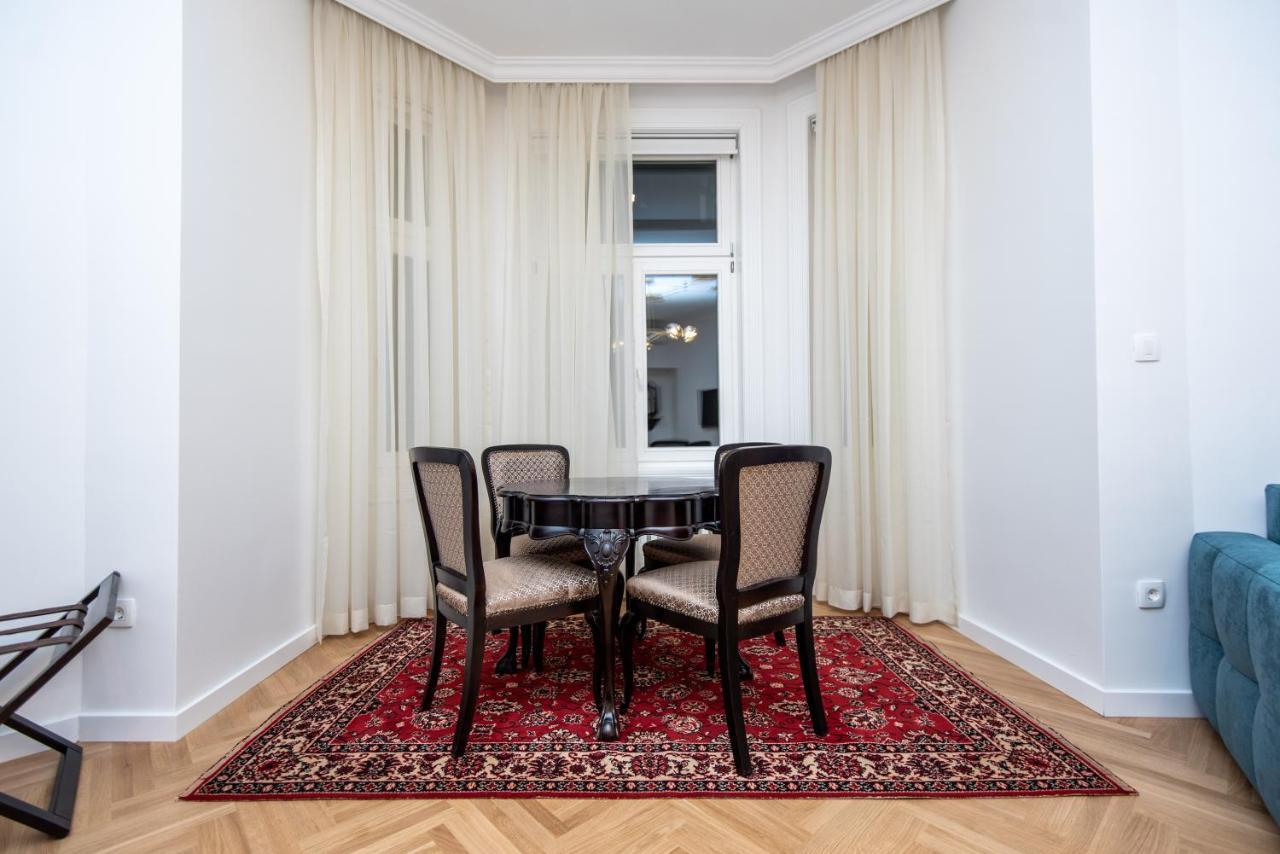 סראייבו Megapolis City Center Suites מראה חיצוני תמונה
