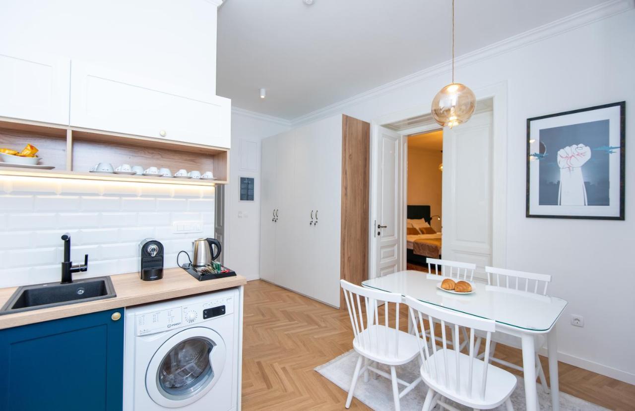 סראייבו Megapolis City Center Suites מראה חיצוני תמונה